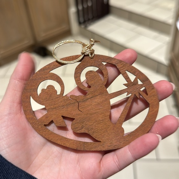 Nativity Scene Ornaments - 3 pieces - Picture 9 of 13